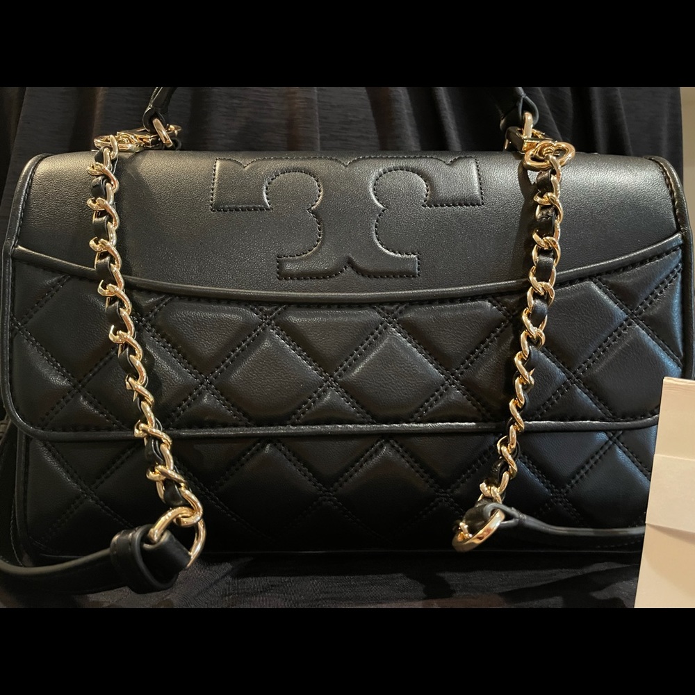 🛑SOLD🛑 Tory Burch Savannah Top Handle Bag